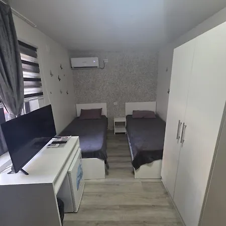 Poporului House Pensión Constanţa